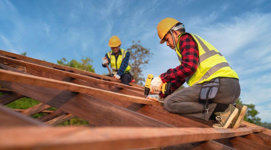 Professional Flat Roofing Installation services in Endicott, WA